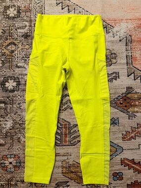 Fabletics Neon On the Go Capri